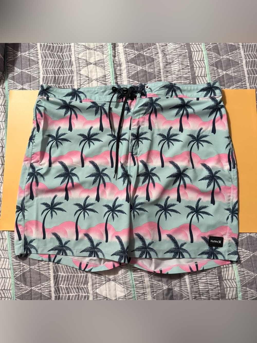 Hurley Men's Mint Green & Pink Palm Board Shorts in Size 38